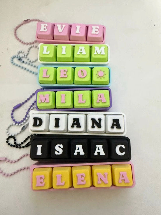 Personalised Clicker Keychain with Chain | Custom Name Key Tag