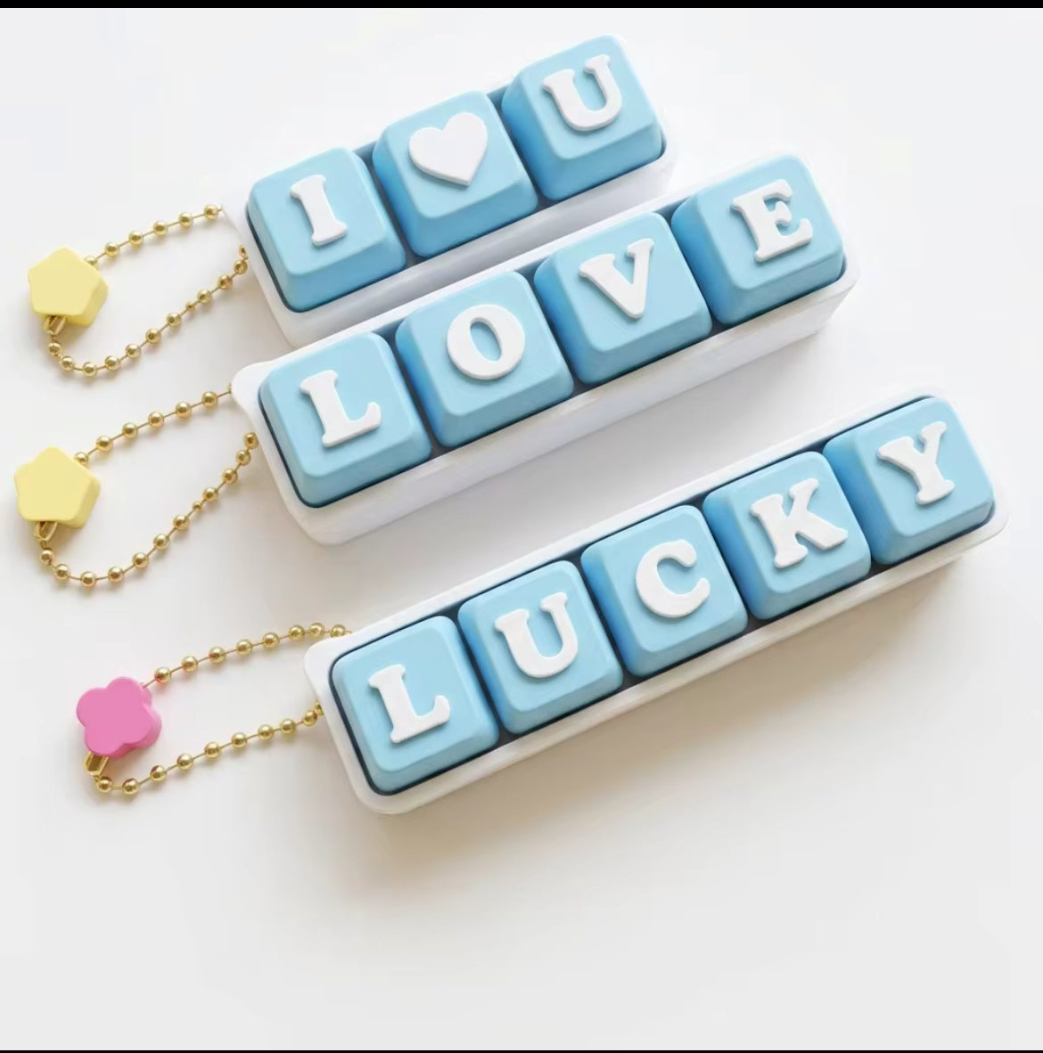 Personalised Clicker Keychain with Chain | Custom Name Key Tag