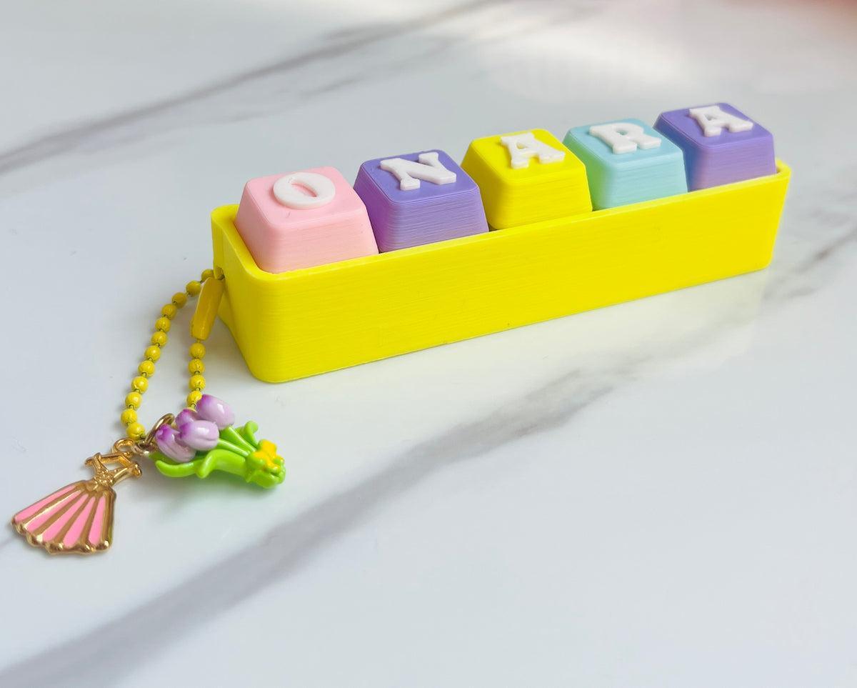 Personalised Clicker Keychain with Chain | Custom Name Key Tag