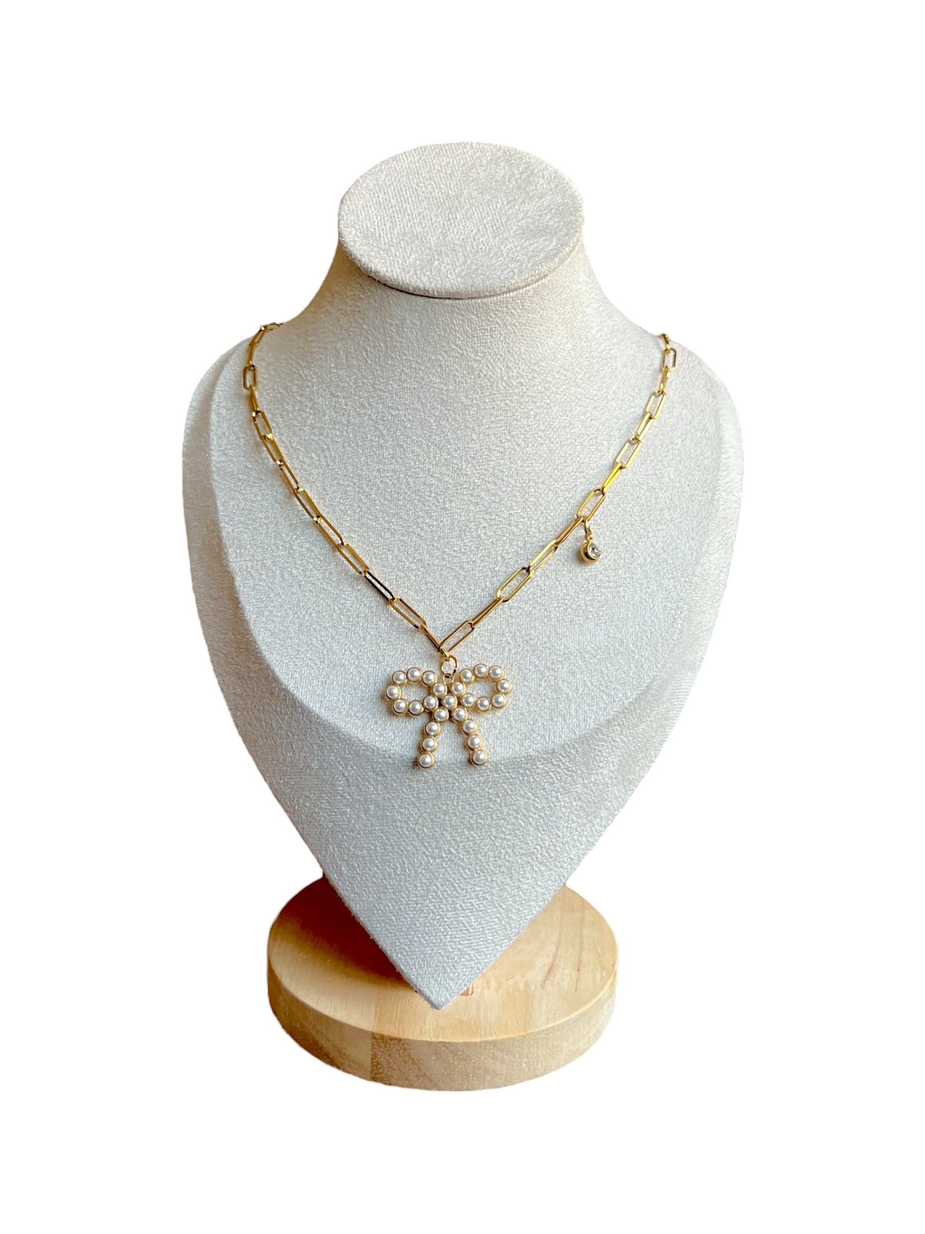 Valentine’s Paperclip Necklace Bow – 18K PVD Gold Plated, Adjustable 18–22 Inch